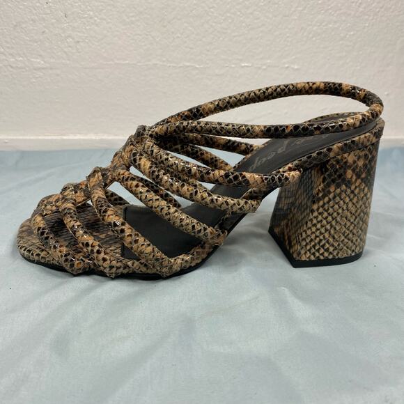 Free people colette cinched Shoes Block heel Womens Size 8 - Picture 2 of 9